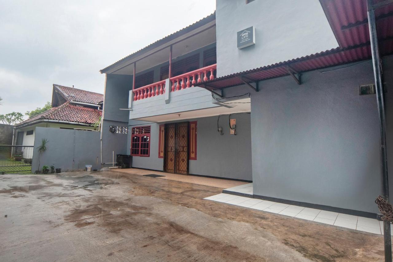 Oyo Life 3034 Taman Melati Ξενοδοχείο Depok Εξωτερικό φωτογραφία